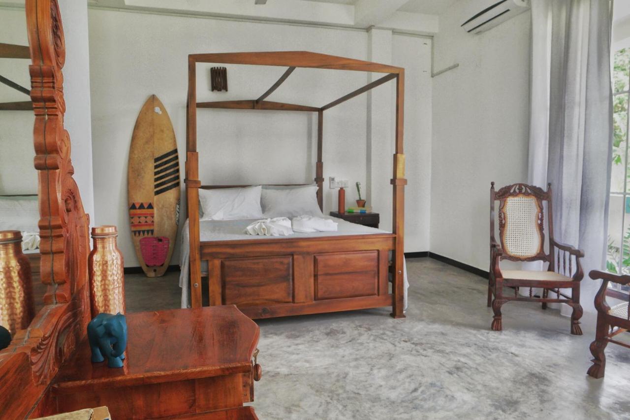 Hotel Pitaya à Weligama Extérieur photo
